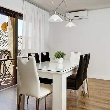 Catedral Lujo Parking Gratis Apartment